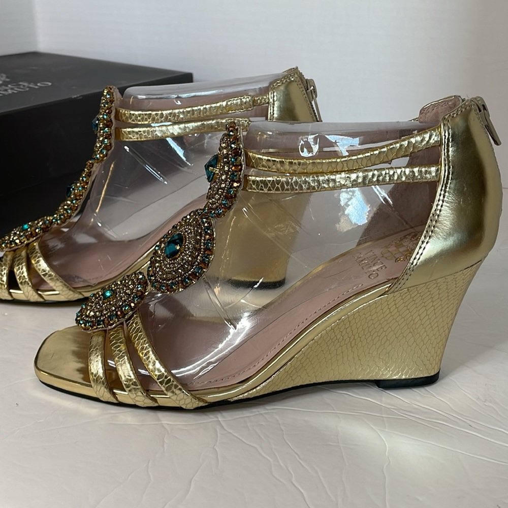 Vince Camuto VC Bayle gold snakeskin sandal wedge shoes size Women’s 7.5W - Picture 7 of 17